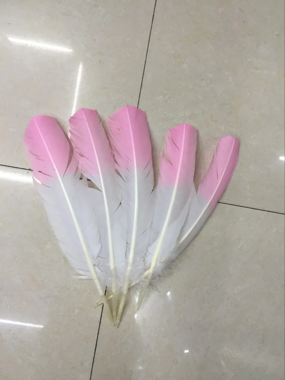 

50Pieces/lot!-LIGHT PINK Dipped Top Turkey Round Wing Quill Feathers,10-12inches 25-30cm long,freeshipping