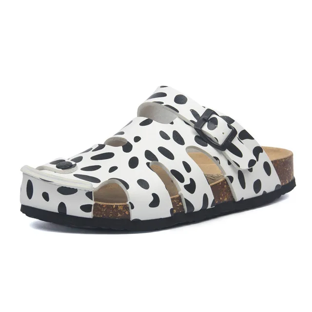white black FeiYiTu/Новинка года; летние мужские пляжные пробковые шлепанцы; повседневные мужские сабо с вырезами и пряжкой из искусственной кожи; слипоны; большие размеры 35-45 - Цвет: white black