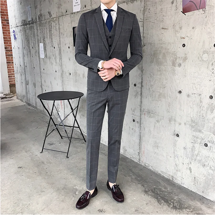 

Wine Red Men Suit Jacket and Pants with Vests Business Wedding Party Men Suit 3 Piece Set Asia Size S M L XL XXL XXXL