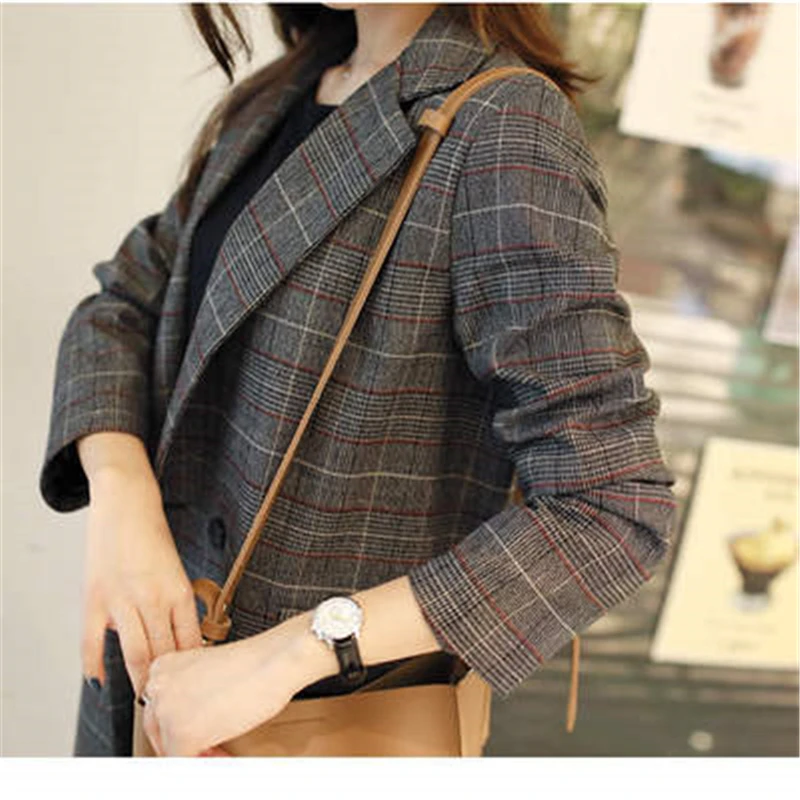 Fashion Big size Autumn Winter Women Blazers And Jackets Vintage Long Sleeve Plaid Large Size Female Blazer Pockets Button J743