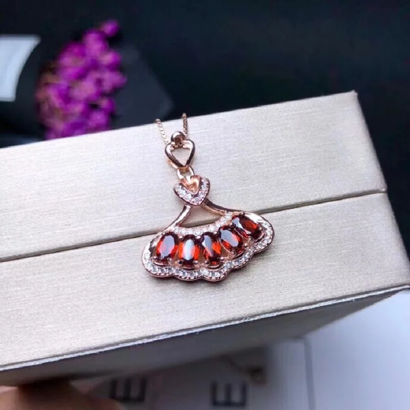 

Колье женское Almei из серебра 925 пробы, с натуральным гранатом, 3 Х5 мм х 5 шт.