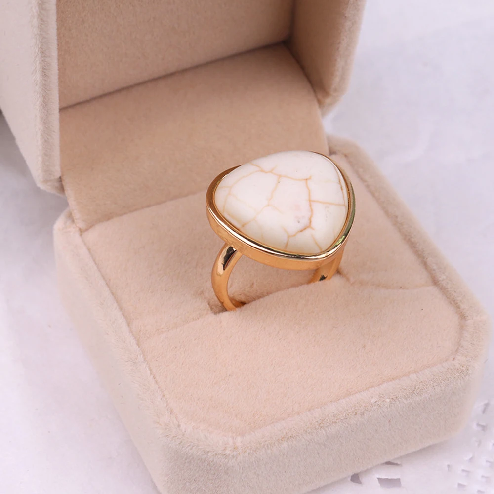 Vansno The new retro alloy triangular ring with pine stones is a popular all-purpose | Украшения и аксессуары