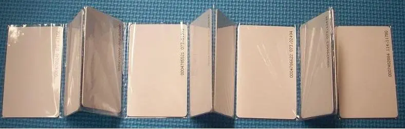 Манго Близость EM тонкая карта/ID карта 125 кГц с номером/кодом | Безопасность и