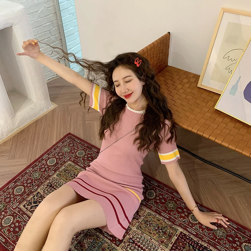 Летнее платье 2019 консервативный стиль однотонная тонкая футболка с коротким