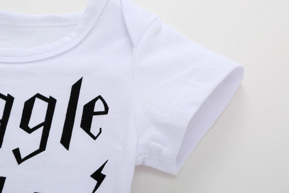 Новинка 2019 стильный комплект одежды для маленьких мальчиков комбинезон с