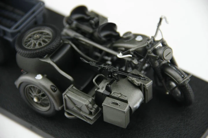 Редкое специальное предложение 1:24 классический R75 немецкая армейская модель из