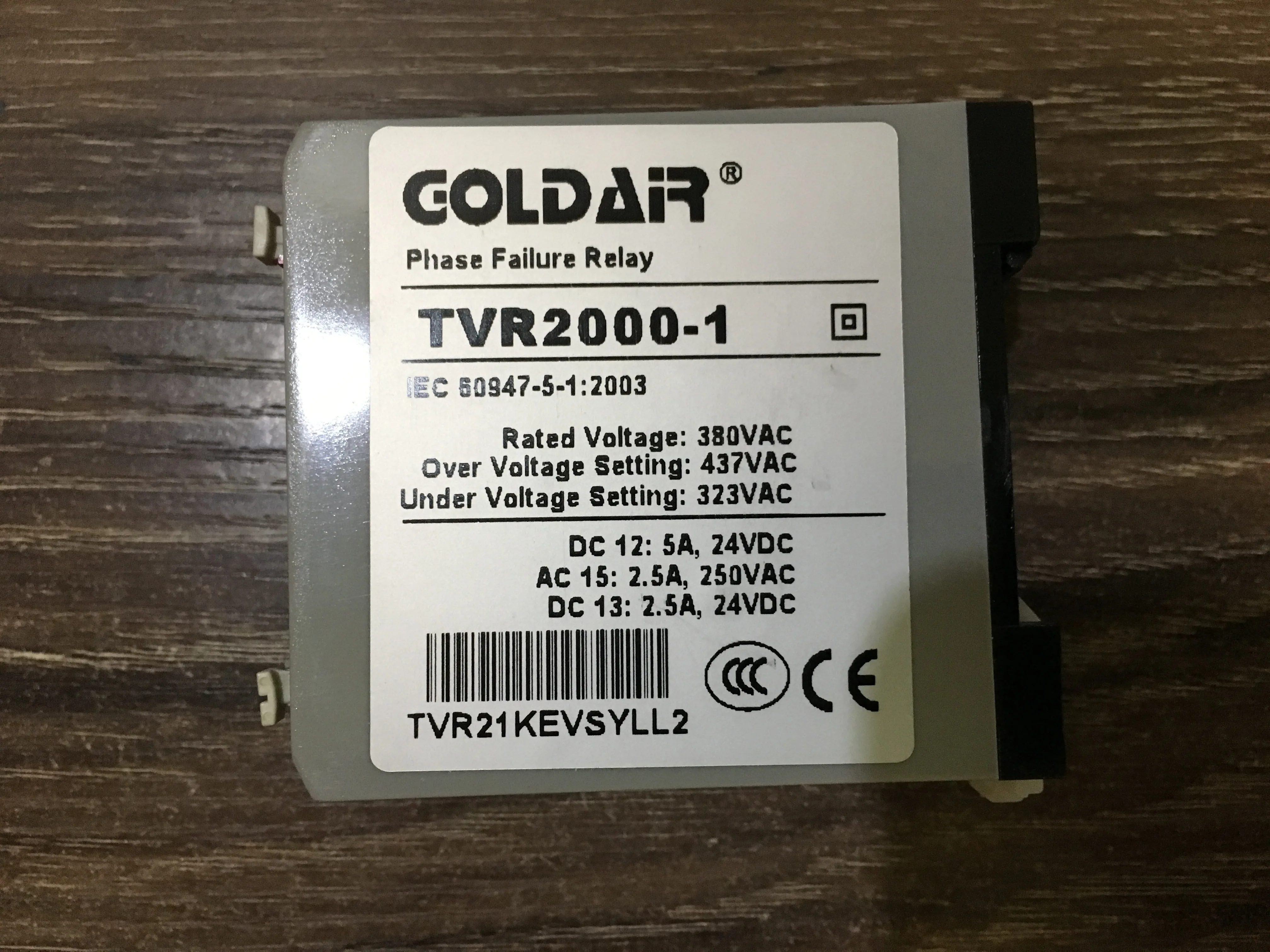 Фото Новое оригинальное трехфазное реле защиты от перенапряжения TVR2000-1 Goldair, замена для TVR-3812 №1
