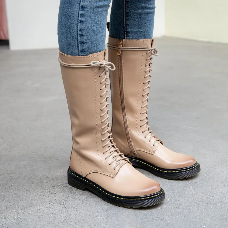 Женские сапоги до колена из коровьей кожи брендовые мотоциклетные на плоской