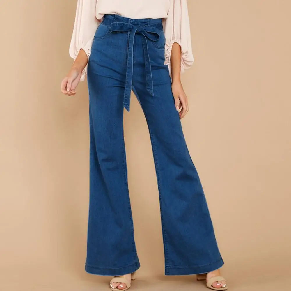 Женские джинсы с высокой талией расклешенные бусинами и широкими штанинами