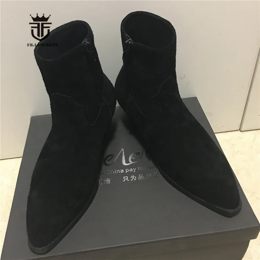 Мужские облегающие ботильоны из натуральной кожи с острым носком| |