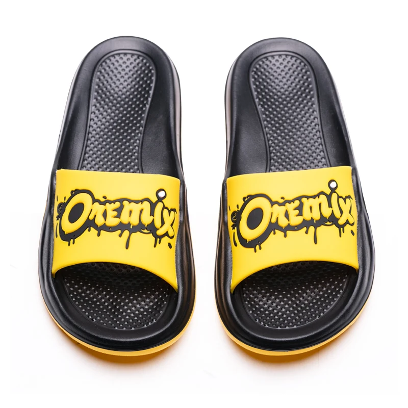 

ONEMIX Men Beach Outdoor Sandals Breathable Wearable Slippers Light Leisure Waterproof EVA Men Summer Sandals Flat Water Shoes