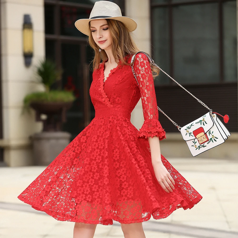 Фото 2018 Red Summer Lace Dress Women Hollow Out Flare Sleeve Vestido de Festa Ladies V-Neck Sexy Dresses High Waist Robes Mujer N618 Женская 2018 Red Summer Lace Dress Women Hollow Out Flare Sleeve Vestido de Festa Ladies V-Neck Sexy Dresses High Waist Robes Mujer N618 Женская