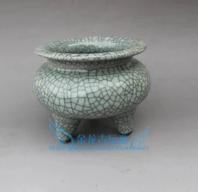 

Jingdezhen porcelain antique opening crack glaze incense burner