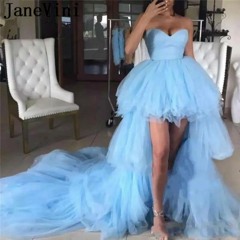 

JaneVini Charming Light Sky Blue Plus Size Prom Dresses 2019 Sweetheart Tiered Skirt Tulle Court Train High Low Women Dress Prom