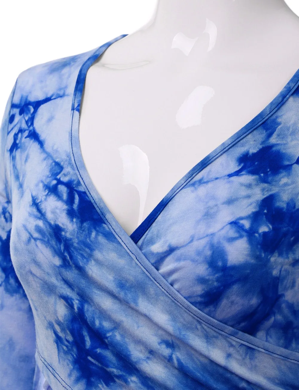 Женский короткий топ с принтом облегающий укороченный из хлопка глубоким