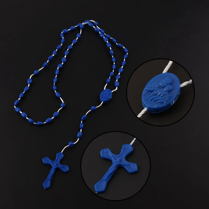 Фабричные разноцветные четки низкие в темноте пластиковые светящиеся