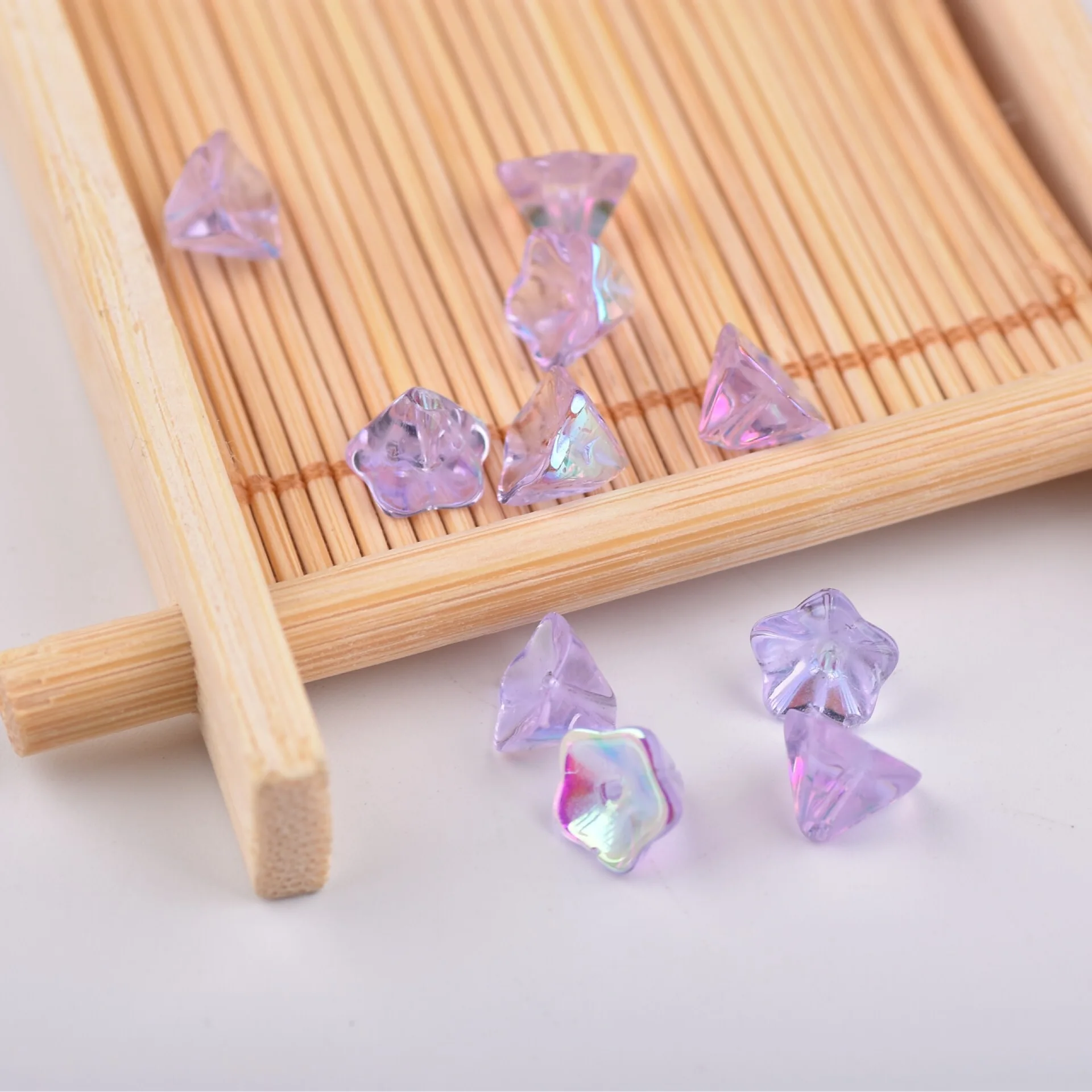 Оптовая продажа бусины из хрусталя 8 мм с отверстием разноцветные граненые