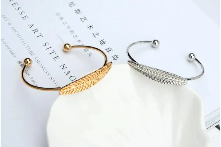 sl 054 2018 new listing in Europe and the United States simple a leaf of beads round bracelet female best gift | Украшения и