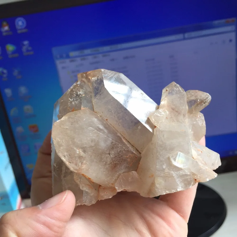 323 г натуральный прозрачный и минеральный кристалл с лечебным действием образцы