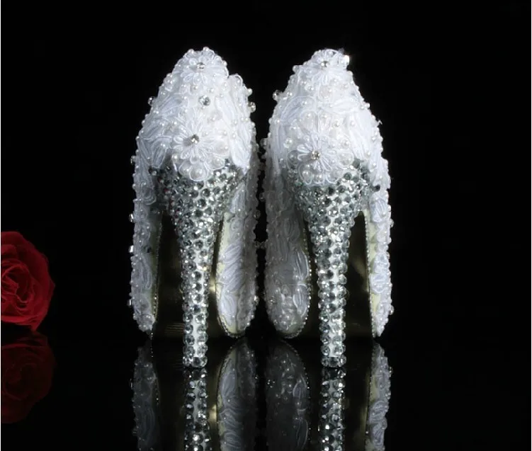 Белые кружевные Великолепные туфли на высоком каблуке 12 см свадебные женские