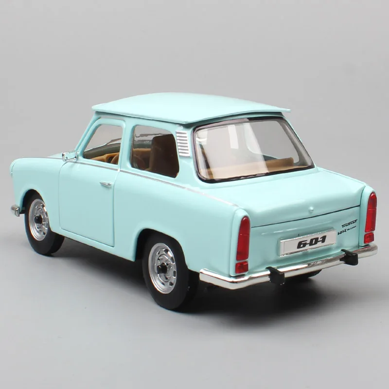 Kid's 1 24 классический винтажный немецкий DDR The Trabant 601 S P601 Trabbi DeLuxe 1966 литье под давлением масштабная модель Машинки Игрушки Миниатюрные модели