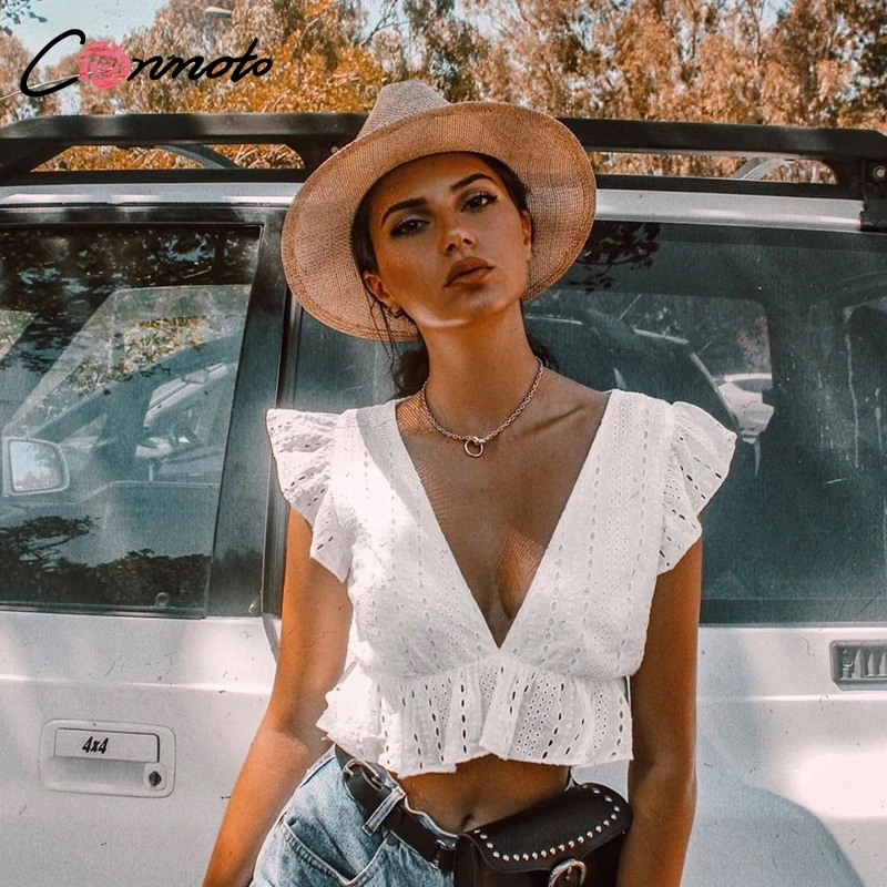 Conmoto Элегантный белый угороченный топ с вышивкой блузки воланами сексуальная