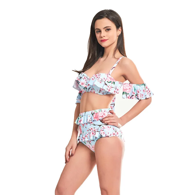 

2019 new European and American split bikini swimsuit ladies big chest steel plate gathered high waist backless sexy swimsuit