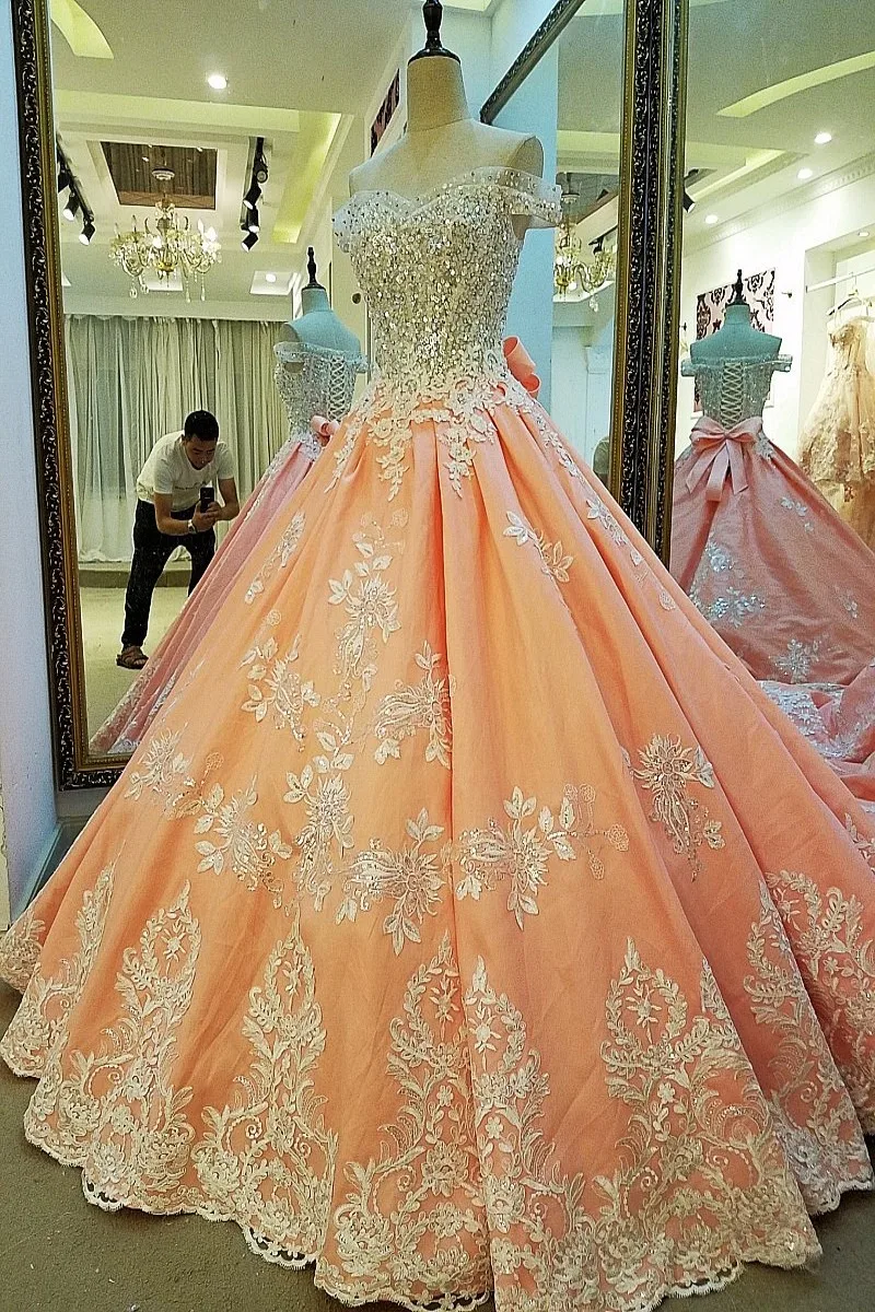 Новинка 2017 года Свадебные платья с кружевной аппликацией из бисера в арабском