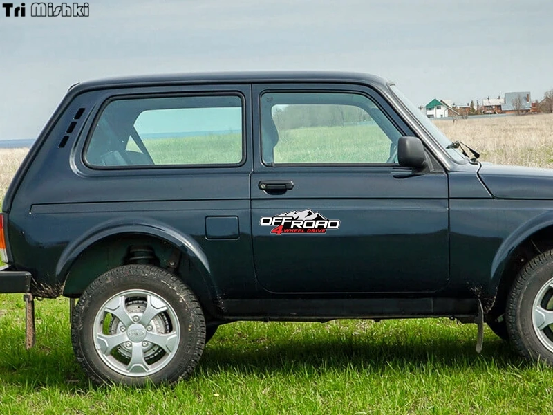 Tri mishki WCS300 23*7,5 см внедорожных 4 колеса забавная наклейка для автомобилей автоматический женский зонт в автомобильные отличительные знаки
