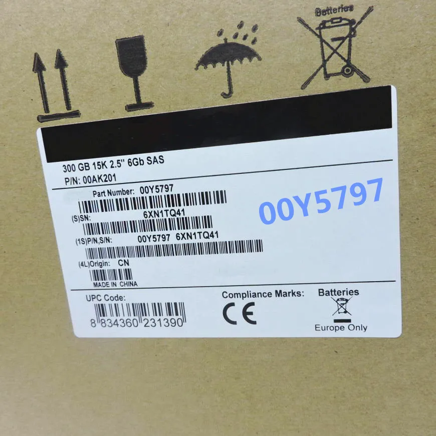 00Y5791 00Y5797 2 5 дюймов SAS 15K 300G V5000 Gen1 убедитесь что новый в оригинальной коробке.