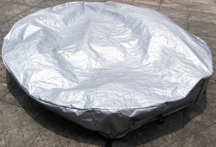 Крышка круглой формы для горячей ванны предотвращающая снег дождь и пыль внешний