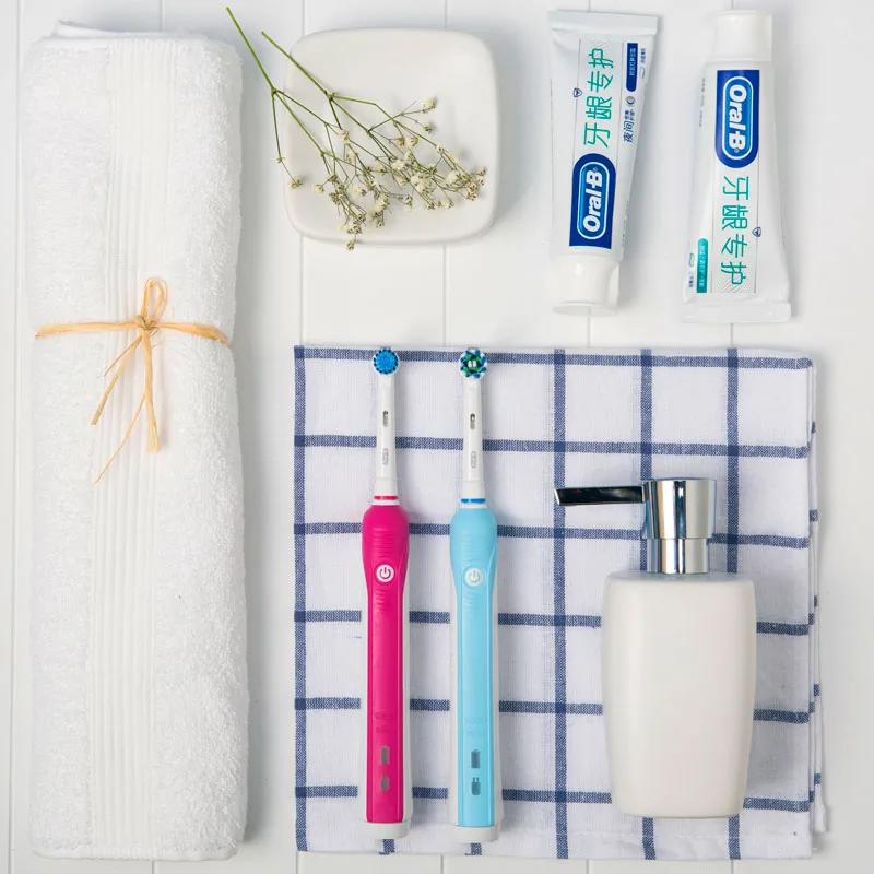 Зубная щетка Oral B 3D звуковая электрическая Аккумуляторный прибор для чистки