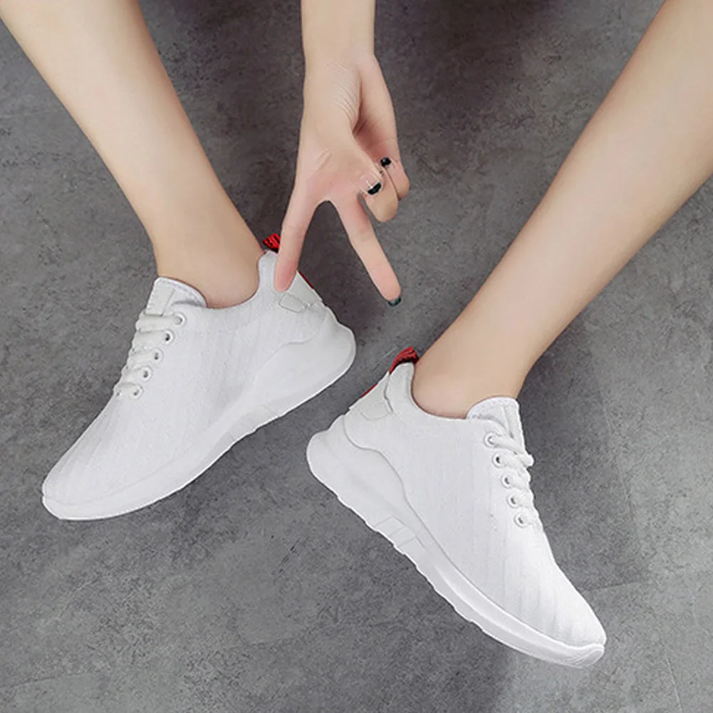 Женские кроссовки дышащие на плоской подошве со шнуровкой 2018 | Обувь