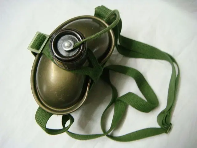 Излишек Вьетнамская война китайский столовая 31872|canteen|vietnam canteen |