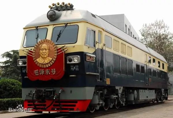 Модель 1/20 года медный китайский Председатель Dongfeng Мао Цзэдун 4D дизельный