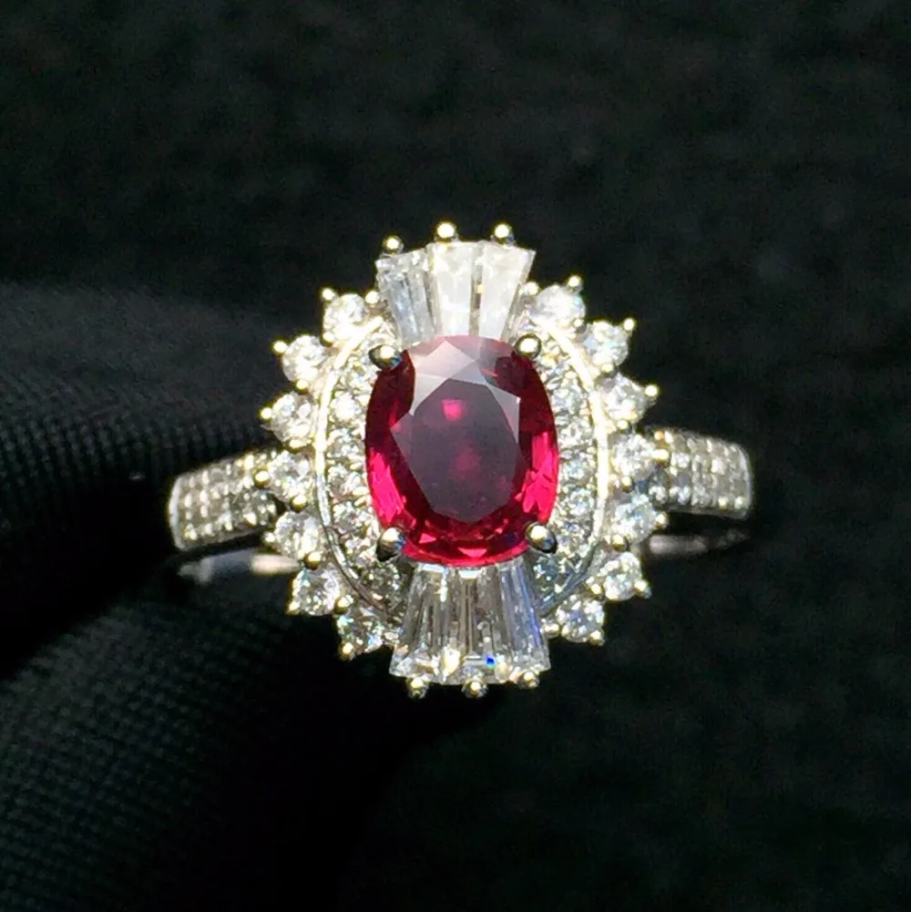 Ювелирные украшения из чистого золота 18 К Настоящее натуральное 0.9ct красное
