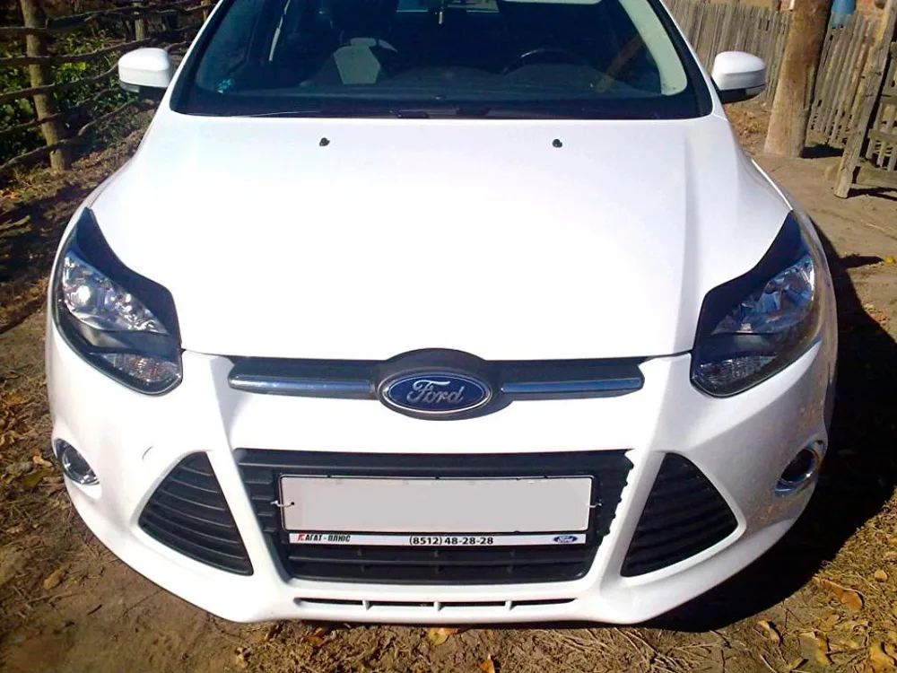 Чехол Cilia для бровей Ford Focus III 2011 ~ 2015 накладка молдинги подсветка наружное