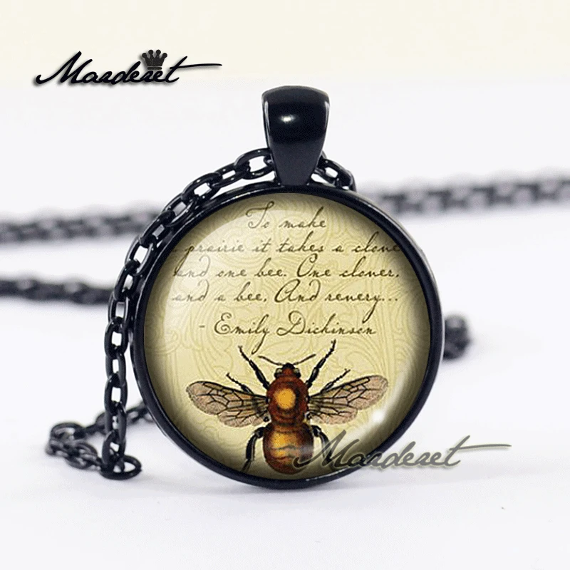 Maderet Emily Dickinson poems Glass Cabochon Necklace Handmade Jewelry Vintage Bee Dome Art Round Retro Pendant | Украшения и