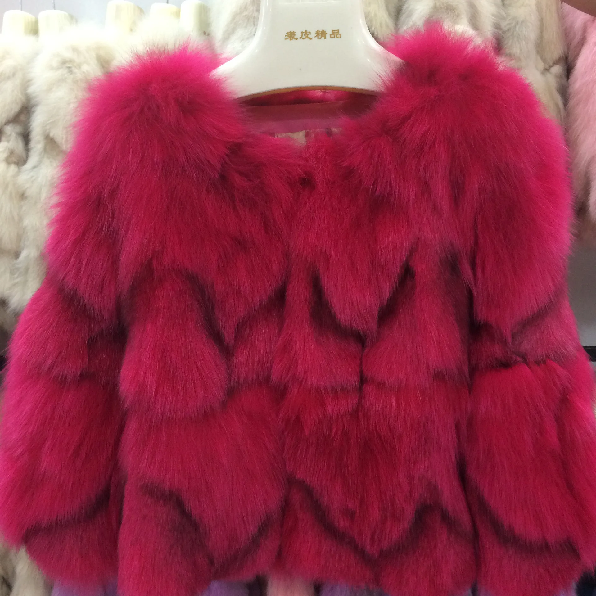 Новый 2016 Haining на осень-зиму импорт полный мех лисий короткое пальто с мехом. |