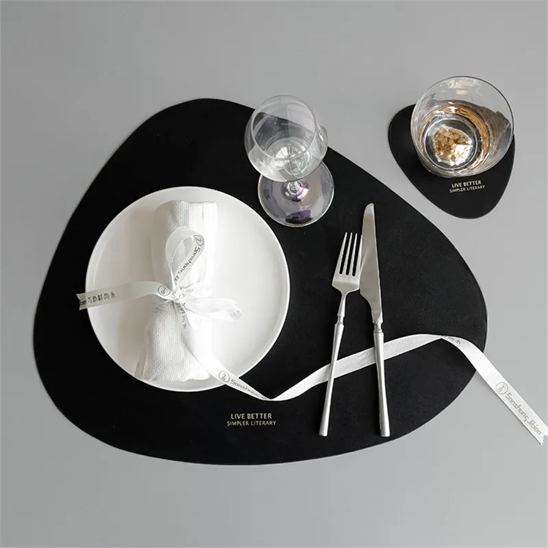 Luxury PU Leather Coaster Oval Cup Mat Gold Plating Letter Waterproof Heat Insulation Pad Hot Drink Holder Desktop Decor |