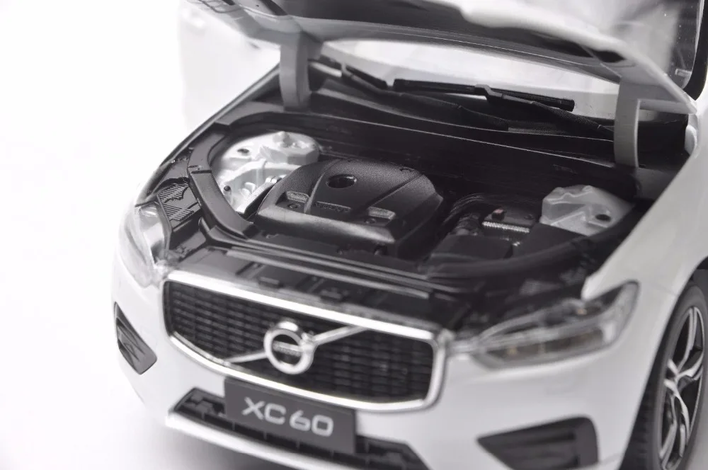 1:18 литая модель для Volvo XC60 XC белый внедорожник игрушечный автомобиль миниатюрная коллекция подарки XC 60