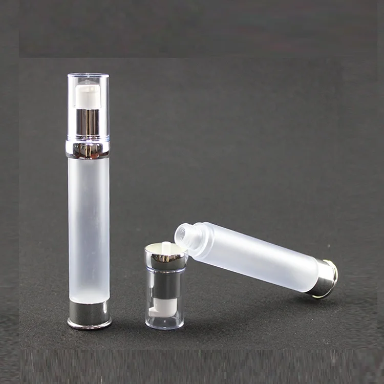 Новый дизайн: 30 мл матовое безвоздушного бутылку с УФ серебро насос и нижней