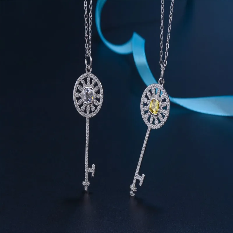 Классическое ожерелье с ключом 925 длинное кристаллическим для желаний и кулон