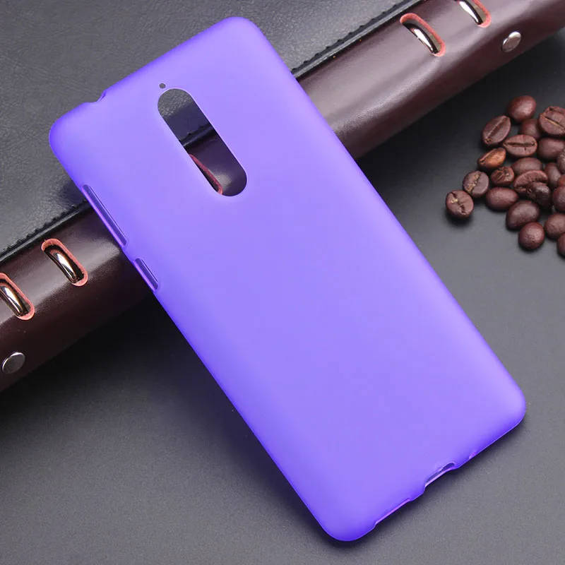 Черный гелевый чехол для задней крышки Nokia 8 5,3-дюймового мобильного телефона из мягкого анти-скользящего материала из термопластичного полиуретана