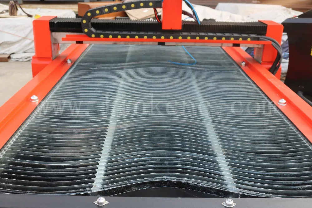 Горячие Продажи Промышленного Типа плазменной резки с чпу машины 1325 из Китая|cnc