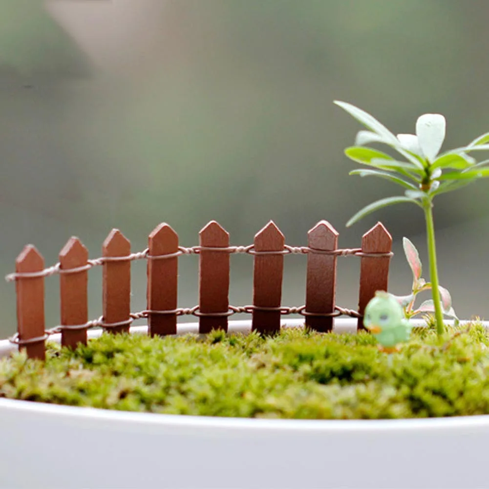 

Мини деревянный забор для сада