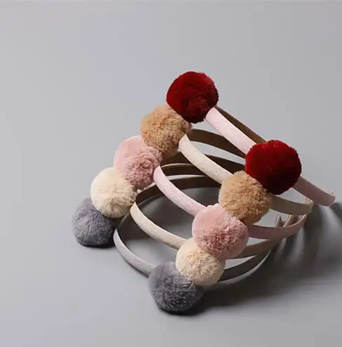 

New arrival baby girl's fashion winter cute ball headwear Children hairbands lovely hair accessories hairpins