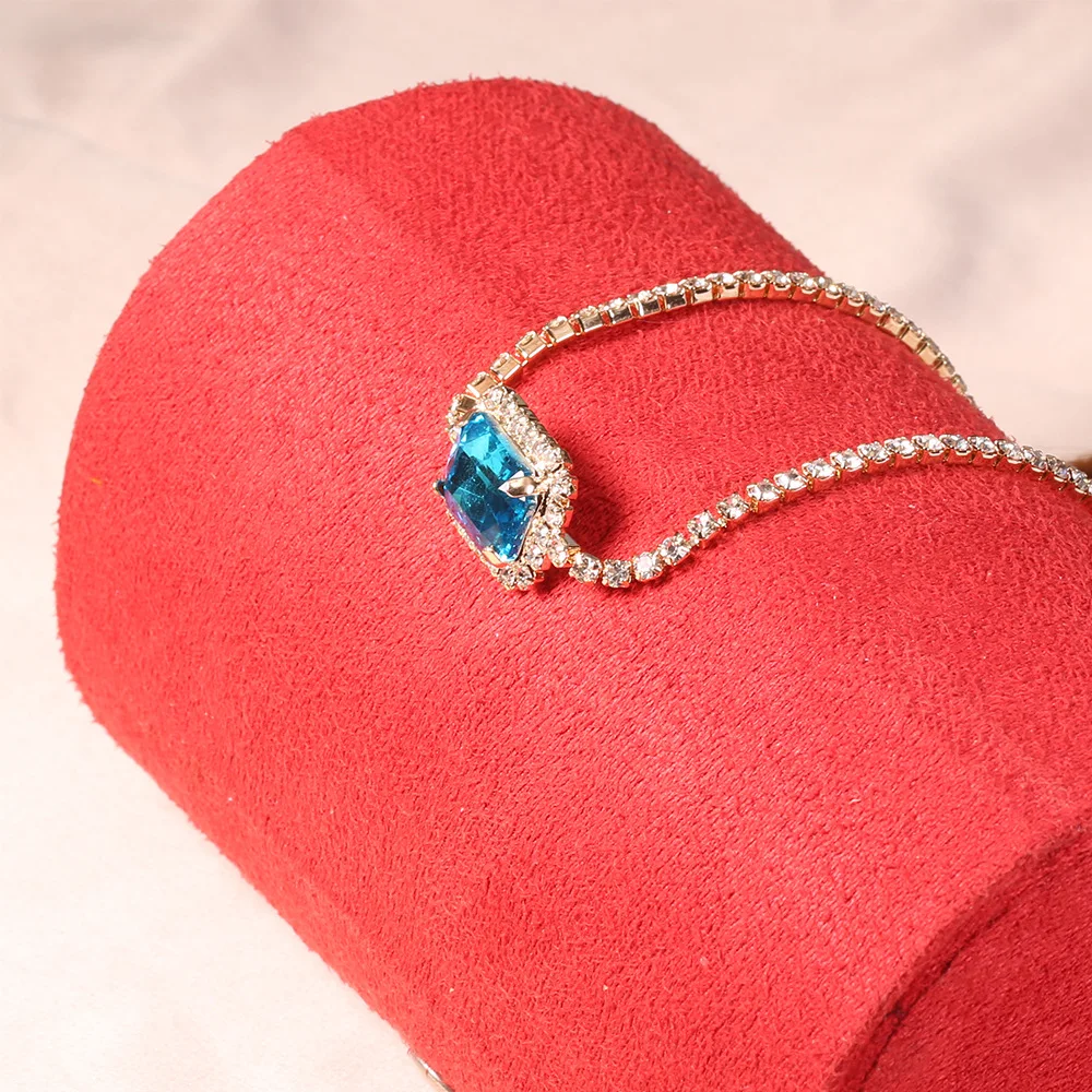 1 шт. романтическое женское ожерелье разноцветного квадратного с украшением в