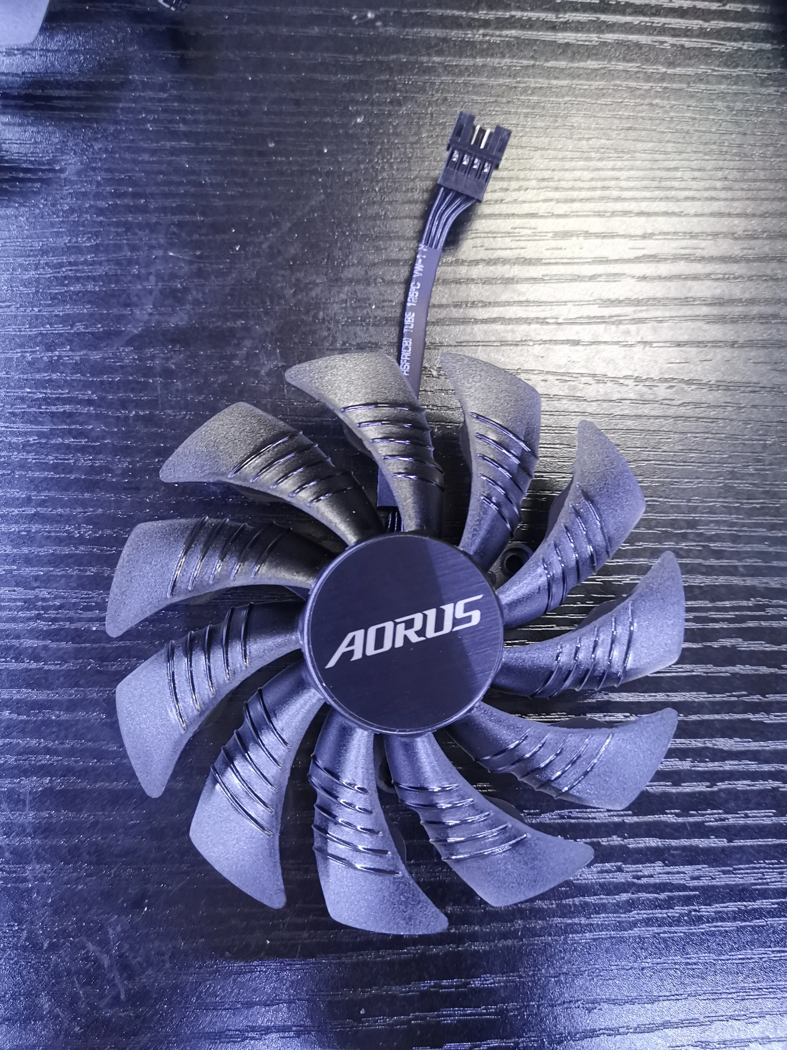 Вентилятор для видеокарты GIGAYTE AORUS GeForce GTX 1080 Ti 1080Ti RTX2060 Xtreme Edition 95 мм T129215BU 12 В 0 55a