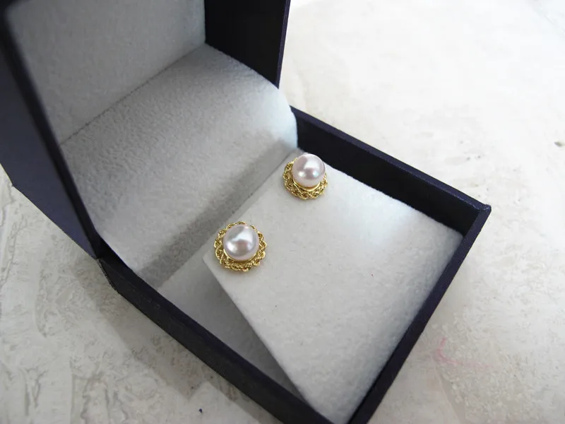 Женские серьги-подвески с кольцом украшенные искусственными камнями 6 5-7 |